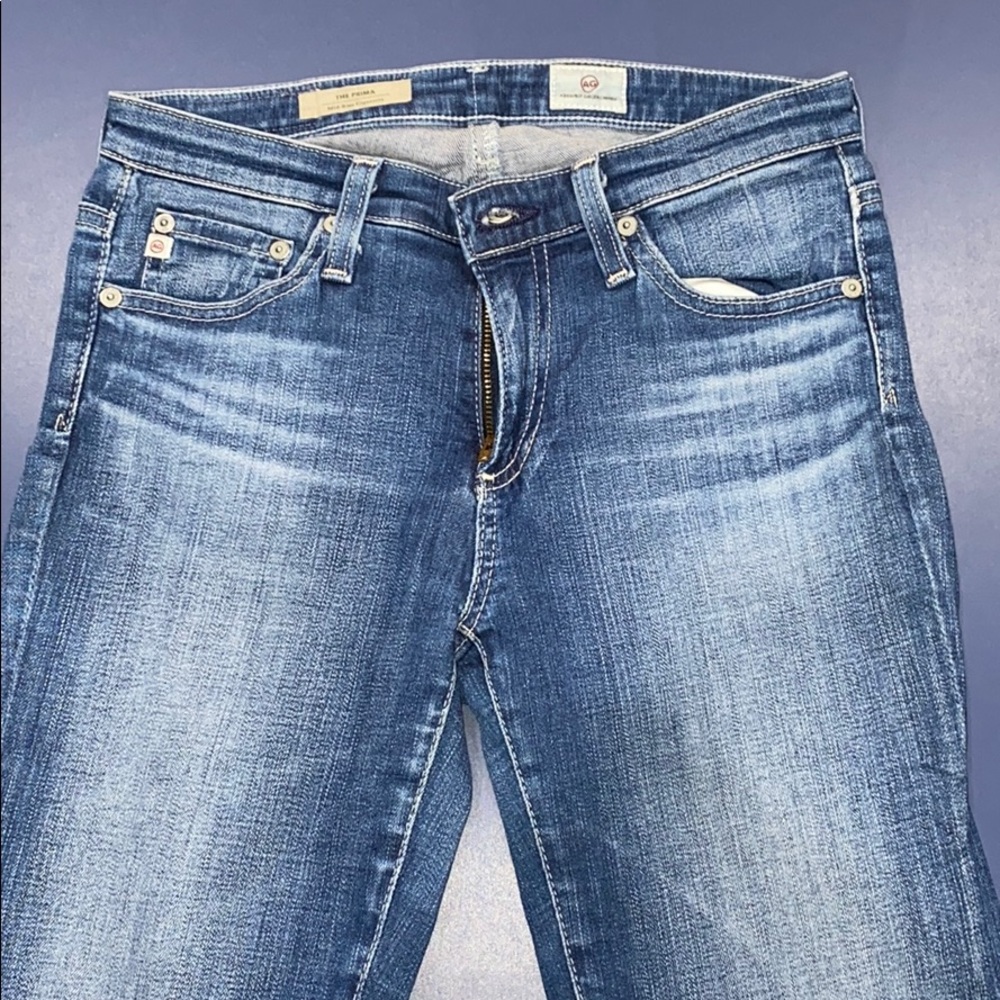 AG Prima mid-rise cigarette jeans!